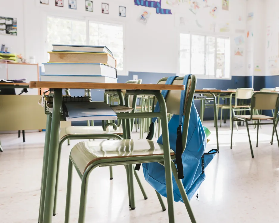 Escuela primaria 1 aula clases