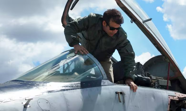 fred-machado-tomando-posicion-en-un-skyhawk-a4q-5BLSUZWN5ND6BDV3AYB6B4WQIQ