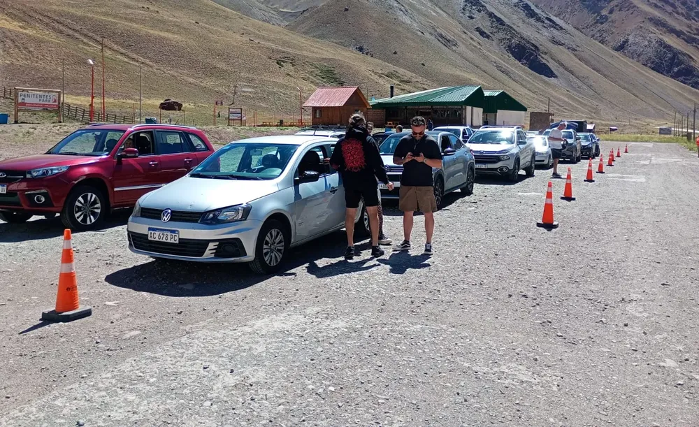 parador de servicio alta montaña 1
