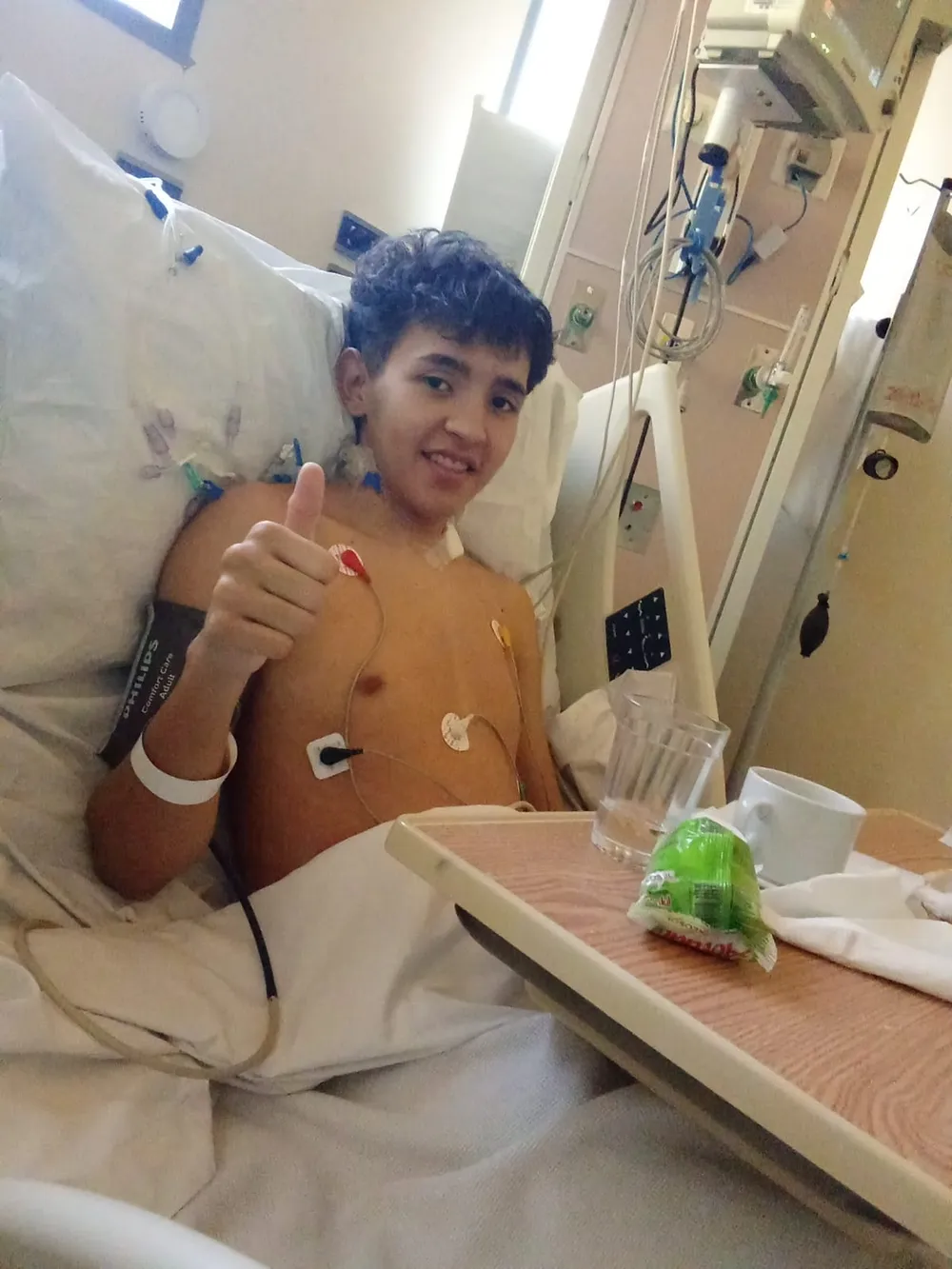 lautaro-gutierrez-16-anos-se-sometio-un-trasplante-corazon-despues-entrar-al-hospital-raiz-una-neumonia (2)
