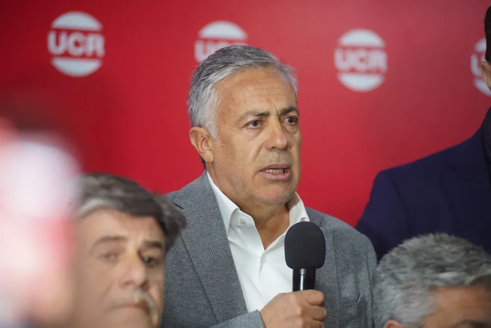 Cornejo congreso UCR