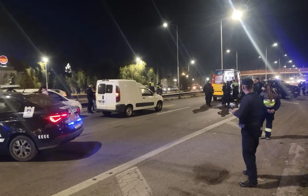 un-hombre-esta-grave-ser-atropellado-el-acceso-este