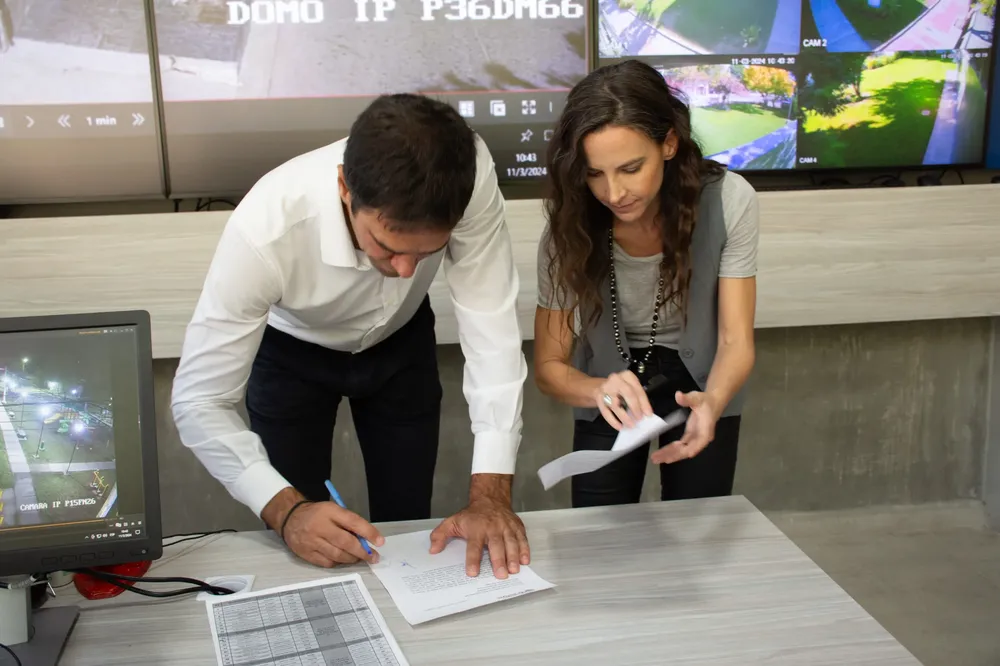 Mercedes Rus con Emir Andraos 3