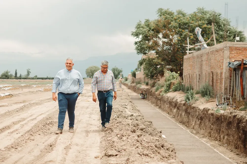 Colector-Aluvional-Cordon-del-Plata- Gustavo Aguilera y Marcelo Venteo Colector-Aluvional-Cordon-del-Plata- Gustavo Aguilera y Marcelo Venteo