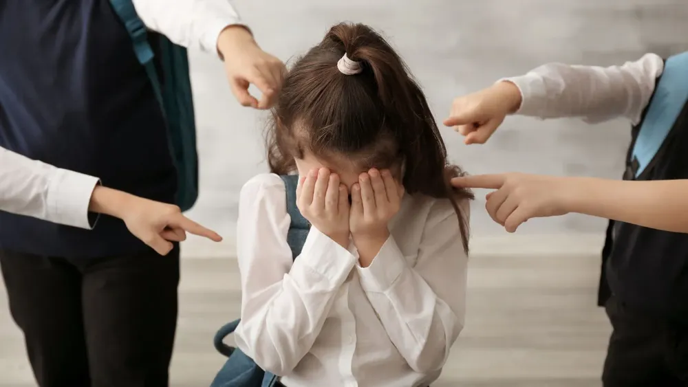 bullying-colegio-guia-padres-invisible-education