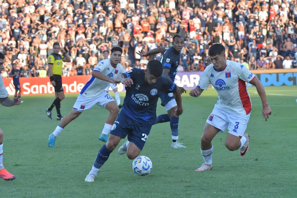 independiente-rivadavia vs tigre