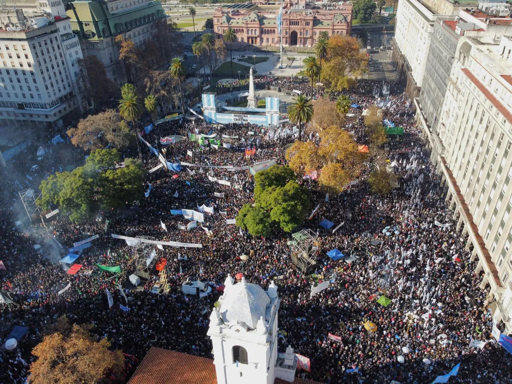 movilizacion-plaza-mayo-apoyar-cristina-kirchner