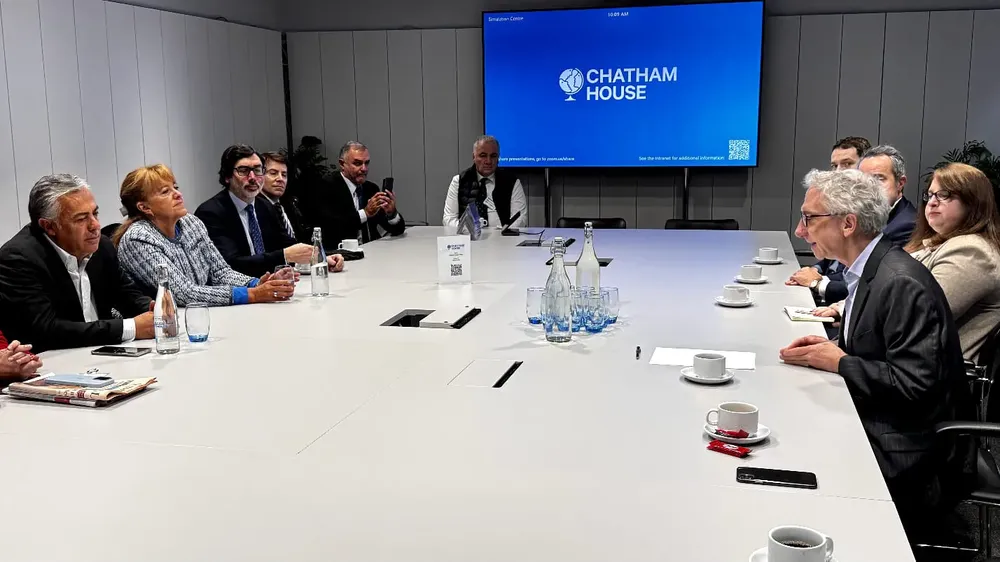 Conversatorio en la Chatham House de Londres