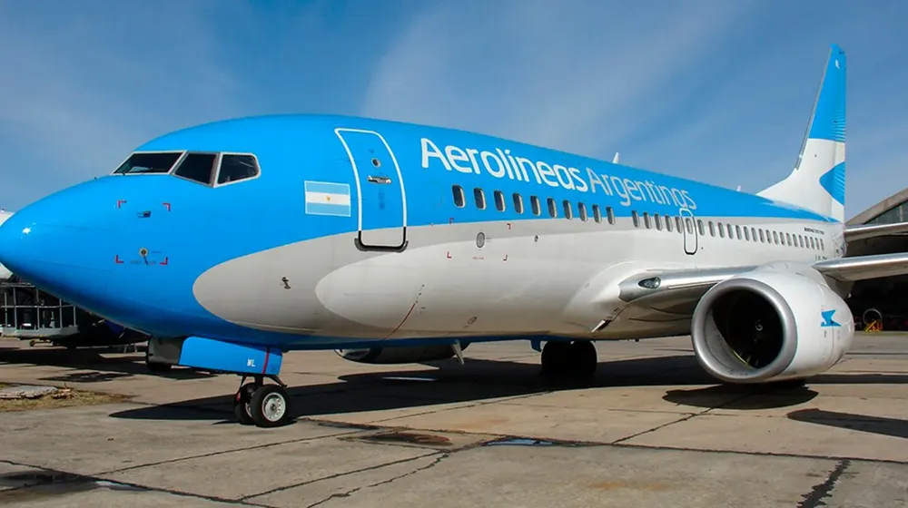 avion-aerolíneas-argentinas