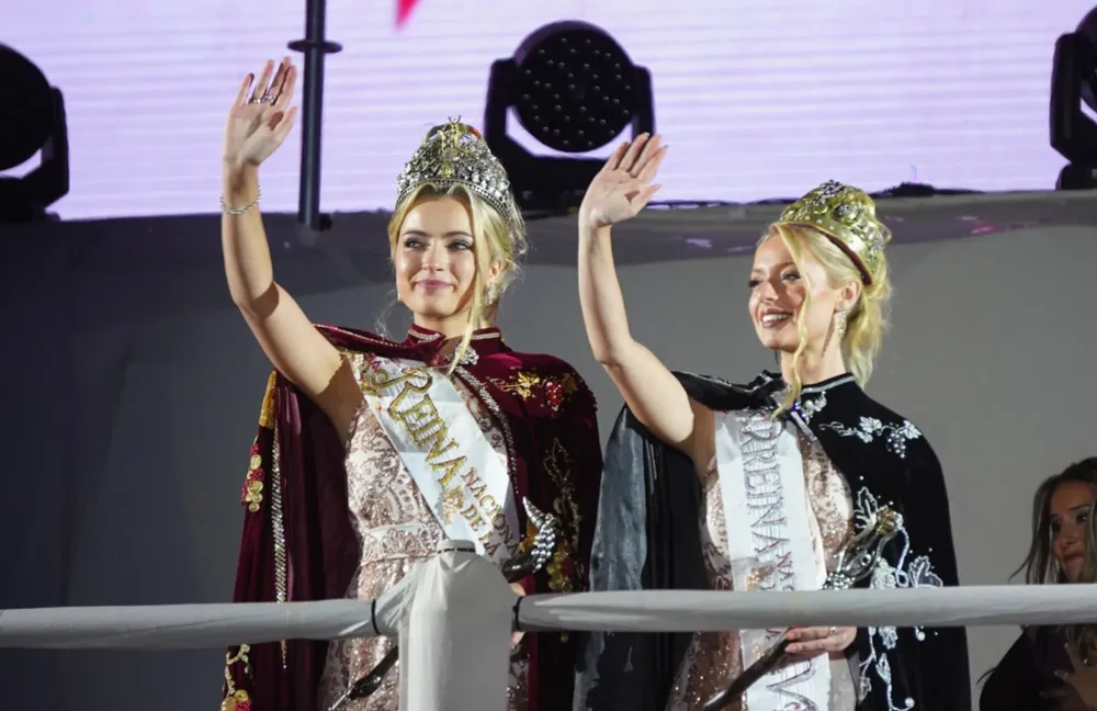 Azul Antolínez y Agustina Giacomelli