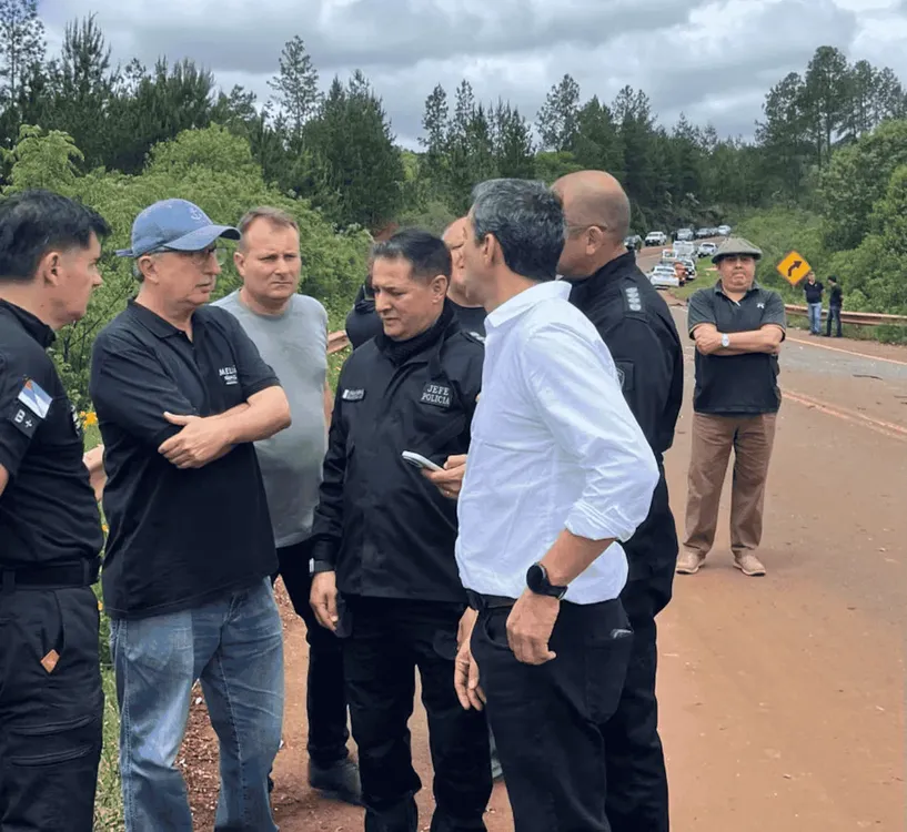 la-policia-de-misiones-confirmo-que-hay-nueve-victimas-fatales-seis-hombres-y-tres-mujeres-foto-policia-de-misiones-KAITLOBCRJD63J2A2IPLOGW2JE (1)
