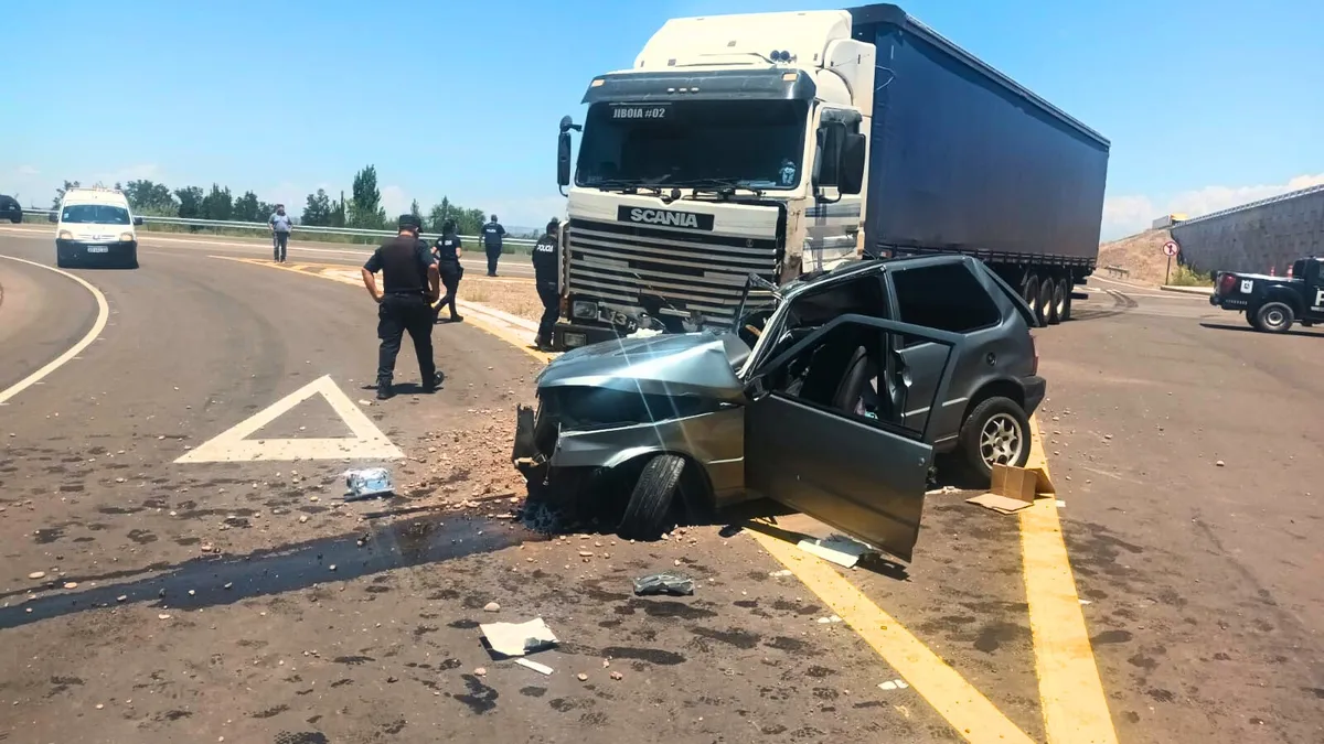 accidente-camion-auto-maipu