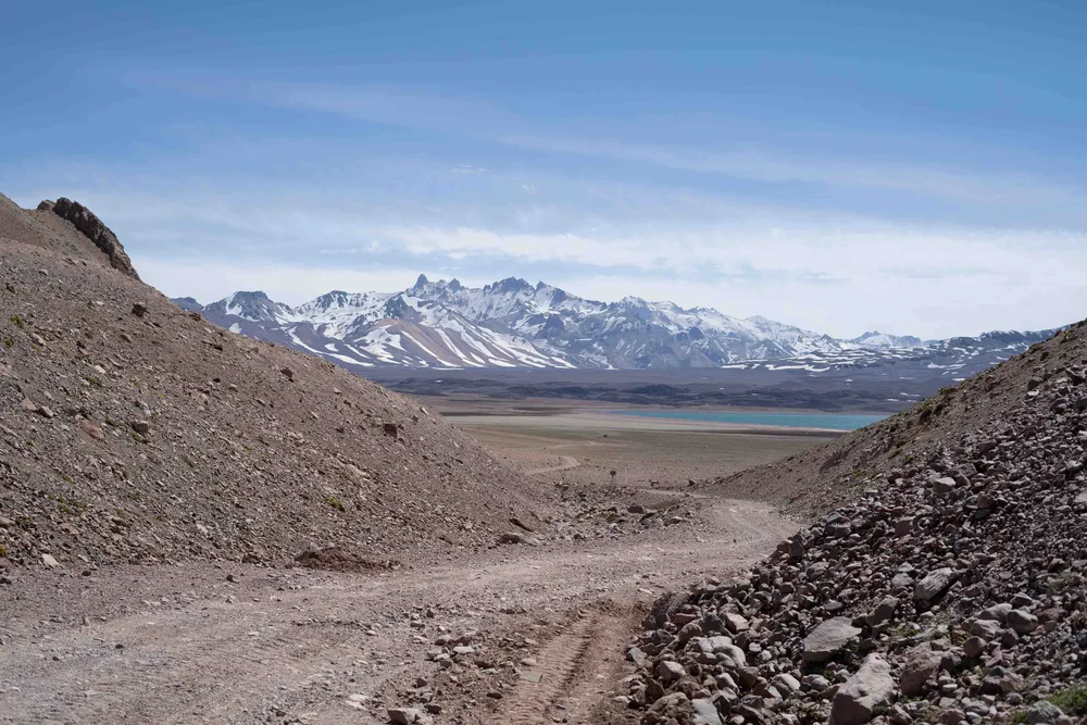 Camino a la Laguna del Diamante