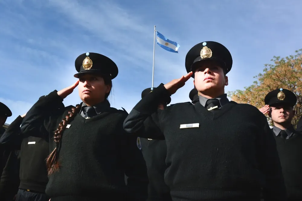 policía-servicio penitenciario