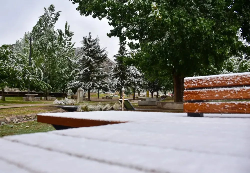 570258244_18491440048075322_5203031788124994430_n