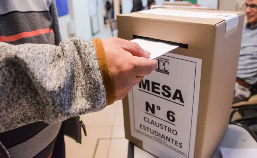 Urna-elecciones