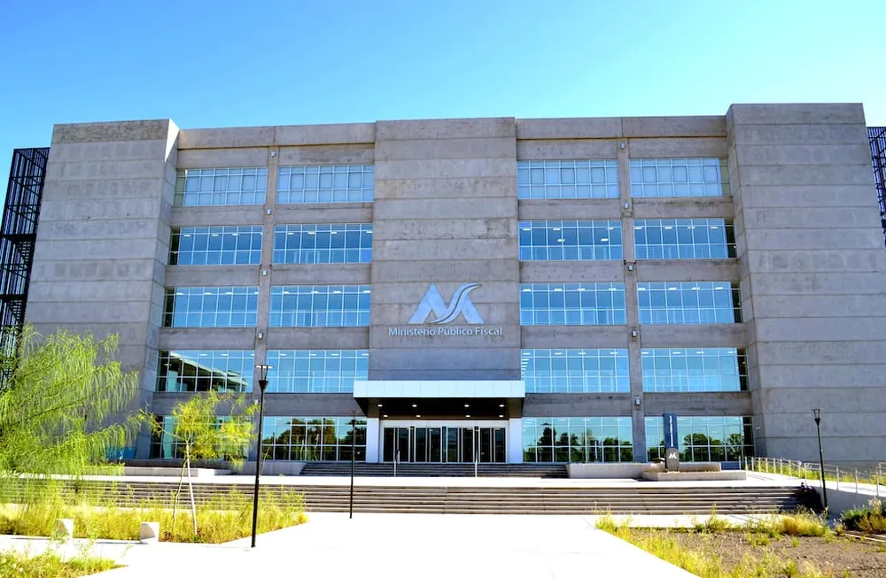edificio-del-ministerio-publico-fiscal-el-polo-judicial
