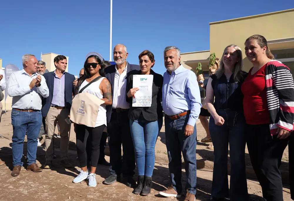 Vivienda IPV Barrio La Superiora - Cornejo en San Carlos 2